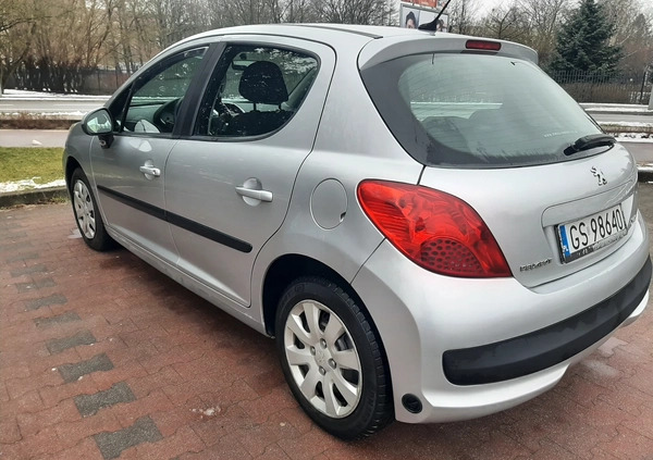 Peugeot 207 cena 9000 przebieg: 262000, rok produkcji 2008 z Słupsk małe 37